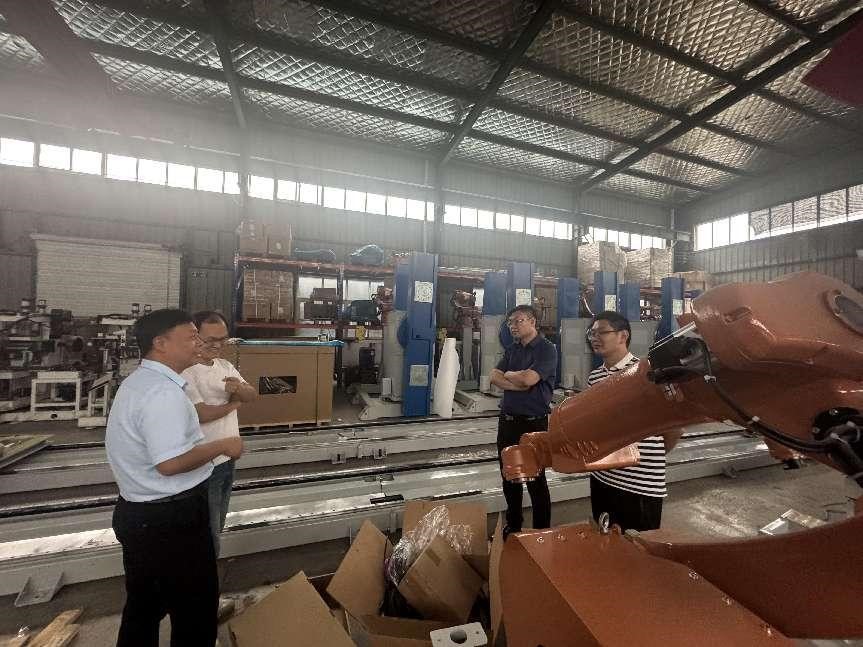 车辆与交通工程学院开展访企拓岗专项行动(十九)走访河南明玺智能装备